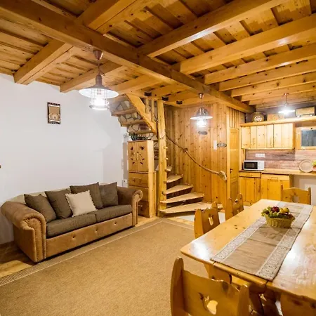 Tuenderkert Apartman Дебрецен Экстерьер фото