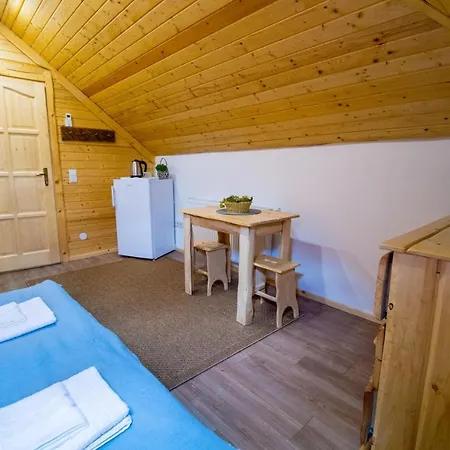 Tuenderkert Apartman Дебрецен Экстерьер фото